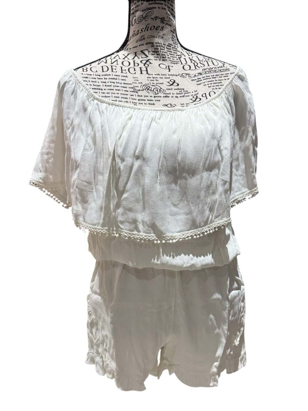 Fraiche by J White Off-the-Shoulder Romper – Size Medium – NWT